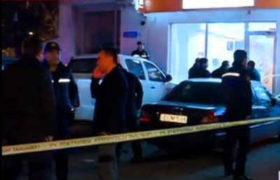 სროლა მიცკევიჩის ქუჩაზე - საქართველოს ბანკი ისევ დააყაჩაღეს სროლა მიცკევიჩის ქუჩაზე - საქართველოს ბანკი ისევ დააყაჩაღეს