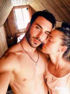 ანდრია გველესიანი: "მაიკო ვერც კი წარმოიდგენდა, რომ გადასაღებ მოედანზე ხელს ვთხოვდი" - რატომ მალავდა მსახიობი ამდენ ხანს თავის შეყვარებულს