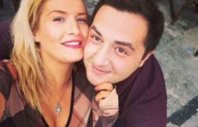 დეა აფციაური: "ჩემი და ოთარ აბესაძის სიყვარული აუზზე დაიწყო"