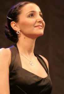 სოფო გელოვანი: "რთულია, იყო კარგი დედა, კარგი მომღერალი და კარგი მეუღლე"