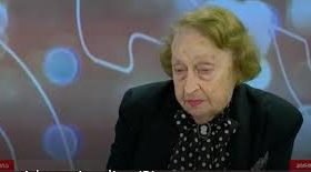 89 წლის თამარ სხირტლაძის ცეკვა ინტერნეტ-ჰიტად იქცა - ვიდეო 89 წლის თამარ სხირტლაძის ცეკვა ინტერნეტ-ჰიტად იქცა - ვიდეო