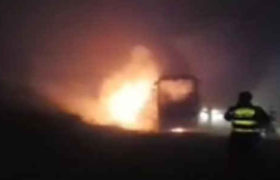 რუსთავში სამგზავრო ავტობუსს ცეცხლი გაუჩნდა - 50 მგზავრმა გადმოსვლა მოასწრო რუსთავში სამგზავრო ავტობუსს ცეცხლი გაუჩნდა - 50 მგზავრმა გადმოსვლა მოასწრო