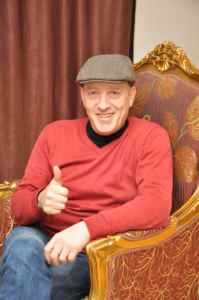 რატომ შეელია დათო დარჩია თმას და 7 კილოს - "ვცდილობ, ცოლისთვის მოსაბეზრებელი არ ვიყო"