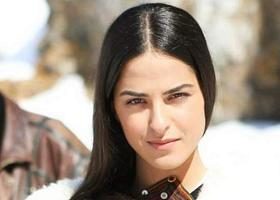 სალომე ფაღავა: "კინოში გაშიშვლებაზე უარი ვთქვი" - მსახიობი მამაკაცის და შეშლილის როლებზე ოცნებობს