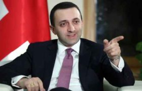 ”ირაკლი ღარიბაშვილი პოლიტიკას საკუთარმა ნათესავებმა ჩამოაცილეს”