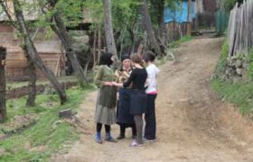 რა სჭირდებათ აჭარაში მუსლიმ ქალებს – „დასაქმება პრობლემაა თავსაფრიანი ქალებისთვის" - ლელა ჯავახიშვილის კვლევა