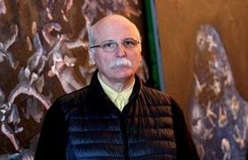 გია ბუღაძე: ”ნიკა რურუამ ნახატები დამიხია და სარდაფში გადაყარა”