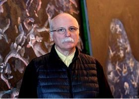 გია ბუღაძე: ”ნიკა რურუამ ნახატები დამიხია და სარდაფში გადაყარა”