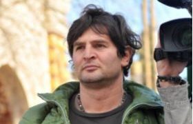 გოგა ჩანადირი: ,,ტატუნაშვილს საქართველოს დროშა დაუგდეს, ფეხით შედექი და გადარჩებიო...” გოგა ჩანადირი: ,,ტატუნაშვილს საქართველოს დროშა დაუგდეს, ფეხით შედექი და გადარჩებიო...”