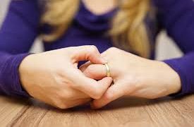 "ჩემი ქმარი ისე დაქორწინდა, რომ არც გავყრილვართ"