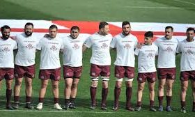 ქართველ მორაგბეებს ჰიმნის შესრულებისას მაისურებზე ტატუნაშვილი ეწერათ - ,,ღირსეულებო”, ,,მართლა ლომებო” _ წერენ ქომაგები