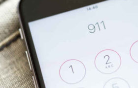 ამერიკაში 911-ის თანამშრომელი ყურმილის დაკიდების გამო დააპატიმრეს