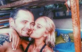 ანანო ჯოხაძე: "ვარდისფერი თმაც მქონია, ჟოლოსფერიც, წითელიც და გიგი ყველაზე მეუბნება, რომ მიხდება".