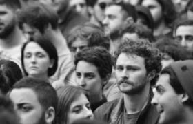 ირმა ბერაძე: ,,რა ახალგაზრდობა გვყოლია, რა ლამაზები... გავიხსენოთ ჩვენი ომები მშობლებთან, ჩვენი საბედისწერო შეცდომები”