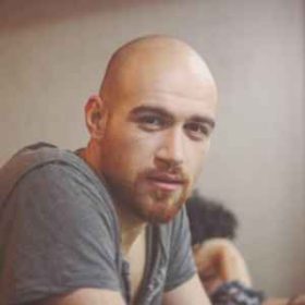 როგორ მოხვდა ეკონომისტი ვატიკანა ,,ჩემი ცოლის დაქალებში" და რა საერთო აქვს ლევან ლაშხს თავის პერსონაჟთან