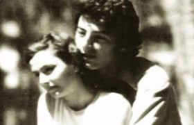 ზურაბ ყიფშიძე: ,,არ მიყვარს ,,როცა აყვავდა ნუში" - ჩემი პრანჭიკელობით, გაბუშტული ტუჩებითა და ბაკენბარდებით"