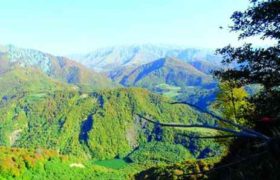 ქართული სოფლის ტრაგედია - 9 ბალიანმა მიწისძვრამ მთები ერთმანეთს შეაჯახა და ყველაფერი შთანქა