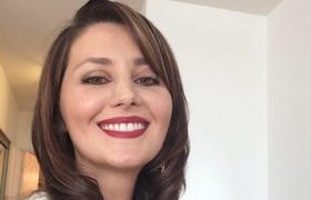 თეა აბაშიძე: "ქართველი პაციენტი რომ მოდის, მგონია, ჩემი ოჯახის წევრი მესტუმრა" - გზა ჩაბნელებული თბილისიდან ამერიკის ცნობილ კლინიკებამდე