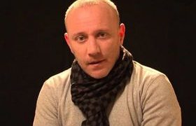 გიორგი ცაავას თვალწინ კაცი დანით აჩეხეს - "სისხლისგან იცლებოდა და შველას მთხოვდა"