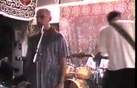 დათო ევგენიძე: "1990 წელი ქეთუსიასთან სახელოსნოში მე, ირაკლი, ანრი, ალეკო, ნიკუშა საქსაფონზე, ნიაზი ჯერ გვისმენს..." - ვიდეო