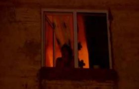 მწერებისგან დამცავ ბადეს მიეყრდნო და გადავარდა - რუსთავში 2 წლის გოგონა გარდაიცვალა