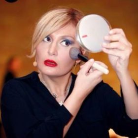 ნანუკა ჟორჟოლიანი: ,,გავთამამდი და მკერდი გამოვაჩინე"