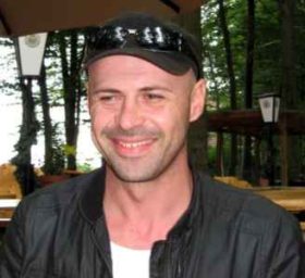 ,,ბევრჯერ ვინანე საქართველოდან წასვლა, თუ გადავრჩი, აუცილებლად დავბრუნდები" - ემიგრანტი მხატვრის ტკივილი და განსაცდელი