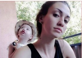 ანკა ბერიშვილი: "რამდენჯერ გამოვწიწკნე სიკვდილს ხელიდან ბავშვი და კვლავ დანის წვერზე უნდა იაროს"