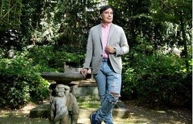 სააკაშვილი დახეული ჯინსითა და დემნა გვასალიას ბოტასებით გამოჩნდა - "ერთი შენი&nbsp;დრა­ი­ვი უნდა ამ ჭაობს"