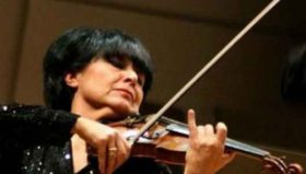 ლიანა ისაკაძე ქმრის გარდაცვალების შემდეგ სცენას აღარ დაუბრუნდა - როგორ ზრდიდა თავის ძმისშვილს ცნობილი მევიოლინე