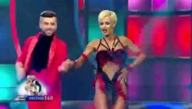 "ცეკ­ვა­ვენ ვარ­სკვლა­ვე­ბი" და ბათუმში ბინა ამიკო ჩოხარაძემ მოიგო