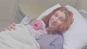 საქართველოში 2019 წელს პირველი ბავშვი 12.01-ზე დაიბადა - მას ეველინა დაარქვეს