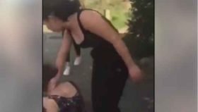 "ხვდები ეხლა, რა დააშავე? - ქალი გოგონას სასტიკად ცემს - ვიდეო