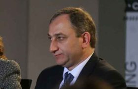 ბონდო მძინარაშვილი ,,ოცნებას": ,,ივანიშვილმა იმაზე მეტი იცის, ვიდრე წარმოგიდგენიათ და იმაზე მწარედ დაგახეთქებთ, ვიდრე მოელით!” ბონდო მძინარაშვილი ,,ოცნებას": ,,ივანიშვილმა იმაზე მეტი იცის, ვიდრე წარმოგიდგენიათ და იმაზე მწარედ დაგახეთქებთ, ვიდრე მოელით!”