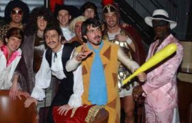 კახი კალაძე რომაელი მეომრის კოსტიუმში კახი კალაძე რომაელი მეომრის კოსტიუმში