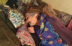 ,,უსინათლო ანა ბებო შიმშილით სიკვდილის პირასაა მისული, მომკალითო, გვეხვეწება" - აკა სინჯიკაშვილი