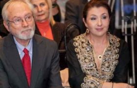 ,,მარტოხელა მეგობარი მყავს 14 წლის ვაჟით და ოჯახში დახმარება სჭირდებაო" - ქართველი დიზაინერის ემიგრანტული ცხოვრება