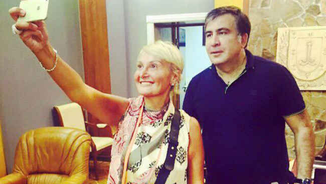 ნანუკა ჟორჟოლიანი: ,,ყველას დაგასკლინტათ ჩიტმა, ვისთვისაც მიშა გიჟია და ბიძინა ნორმალური"