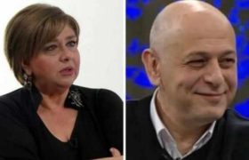 თამრიკო ჭოხონელიძე: ,,მე და გია ლამის ცუდად ვხდებით, ზოგჯერ იმდენს ვიცინით... სასოწარკვეთილი დიასახლისი ვყოფილვარ" თამრიკო ჭოხონელიძე: ,,მე და გია ლამის ცუდად ვხდებით, ზოგჯერ იმდენს ვიცინით... სასოწარკვეთილი დიასახლისი ვყოფილვარ"