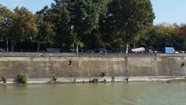 მტკვარში ადამიანს ეძებენ, რიონიდან მამაკაცის ცხედარი ამოასვენეს