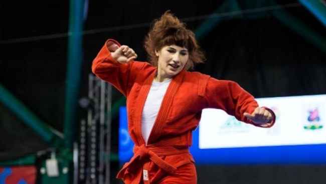 ნინო ოძელაშვილი: ,,ბევრი ბიჭი მყავს ძირს დახეთქებული... გათხოვილი ვიყავი ადამიანზე, რომელმაც ვერ გამიგო"