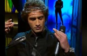 ,,რწმენასაც კი გვილახავენ, ფუი, ეშმაკს!.." - პაატა თედიაშვილის ,,ეკლის" გვირგვინმა და ,,ათმა მცნებამ" ხალხი აღაშფოთა -  ვიდეო