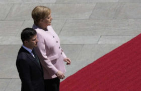 ზელენსკი: ,,ჩემ გვერდით მერკელი უსაფრთხოდ იყო" - რა დაემართა კანცლერს