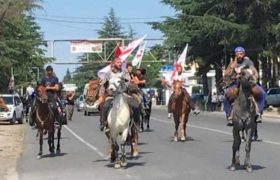 50-მდე მხედარმა დავითგარეჯისკენ მსვლელობა დაიწყო 50-მდე მხედარმა დავითგარეჯისკენ მსვლელობა დაიწყო
