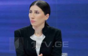 ,,ერთი ბიჭი უგონოდ ეგდო, ერთს სისხლი მოსდიოდა, მასა ბობოქრობდა, გონდაკარგულისკენ ისევ იწევდნენ" - რისი მხილველი გახდა ჟურნალისტი თეონა მანაგაძე მეტროში ,,ერთი ბიჭი უგონოდ ეგდო, ერთს სისხლი მოსდიოდა, მასა ბობოქრობდა, გონდაკარგულისკენ ისევ იწევდნენ" - რისი მხილველი გახდა ჟურნალისტი თეონა მანაგაძე მეტროში