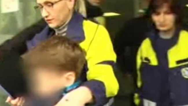 ტრეფიკინგის ბრალდებით დაკავებული იულია სუსლიაკის ათივე ბავშვი კიევში პრეზიდენტის თვითმფრინავით წაიყვანეს