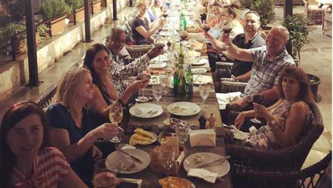 ია ფარულავას დისშვილი კანადელ ინჟინერს გაჰყვა ცოლად - ფოტოები