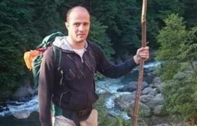 დედისერთა გიორგი მუჩიაშვილს დედა 4 წელია ეძებს - ,,იმედია, ამნეზია აქვს, ის სხვანაირად არ მომექცეოდა" დედისერთა გიორგი მუჩიაშვილს დედა 4 წელია ეძებს - ,,იმედია, ამნეზია აქვს, ის სხვანაირად არ მომექცეოდა"