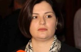 ანა ნაცვლიშვილი: ,,ოცნების'' სპიკერებო, სანამ ნაცობას დამაბრალებთ, პირი გამოირეცხეთ და ის 9 წელი რომელი ჩირგვის ქვეშ ისხედით, გაიხსენეთ!" - რისი გადატანა მოუხდა უფლებადამცველის ოჯახს ანა ნაცვლიშვილი: ,,ოცნების'' სპიკერებო, სანამ ნაცობას დამაბრალებთ, პირი გამოირეცხეთ და ის 9 წელი რომელი ჩირგვის ქვეშ ისხედით, გაიხსენეთ!" - რისი გადატანა მოუხდა უფლებადამცველის ოჯახს