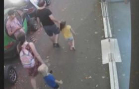 კადრები, სადაც დაჭრილი ბავშვის და მამამისის განწირული ხმა ისმის - ვიდეო კადრები, სადაც დაჭრილი ბავშვის და მამამისის განწირული ხმა ისმის - ვიდეო